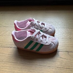 Adidas Kids Sneakers - Pink and Green Stripes